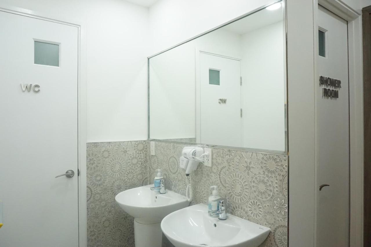 Watage Hostel Хошимін Екстер'єр фото