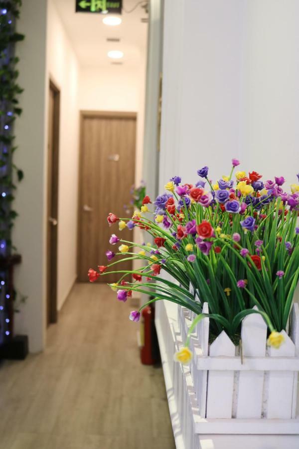 Watage Hostel Хошимін Екстер'єр фото